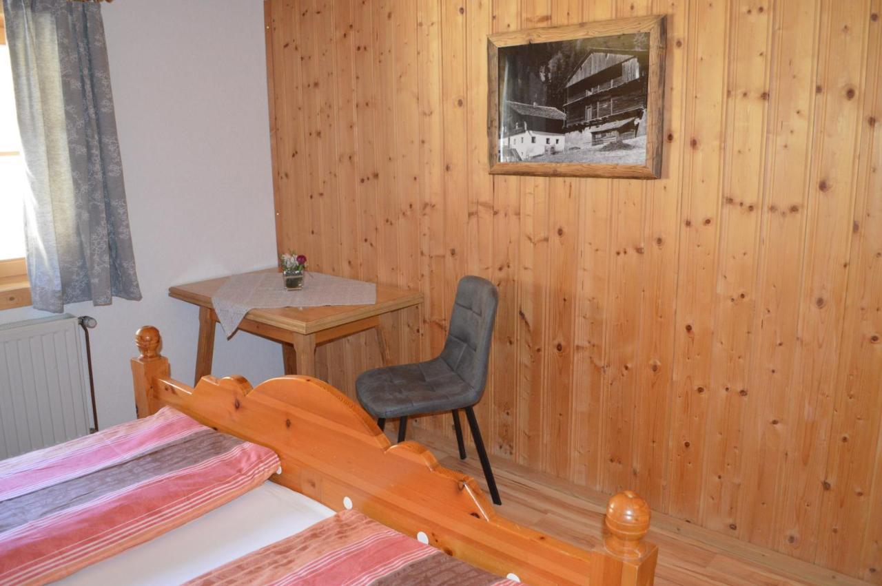 Ferienwohnungen Niederarnigerhof Familie Bauernfeind Кальс-ам-Гросглоккнер Экстерьер фото